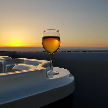 Abelonas Foinikia (Santorini)